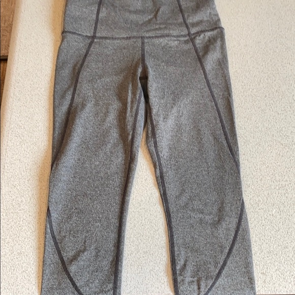 Athleta Cropped Leggings - Picture 2 of 6
